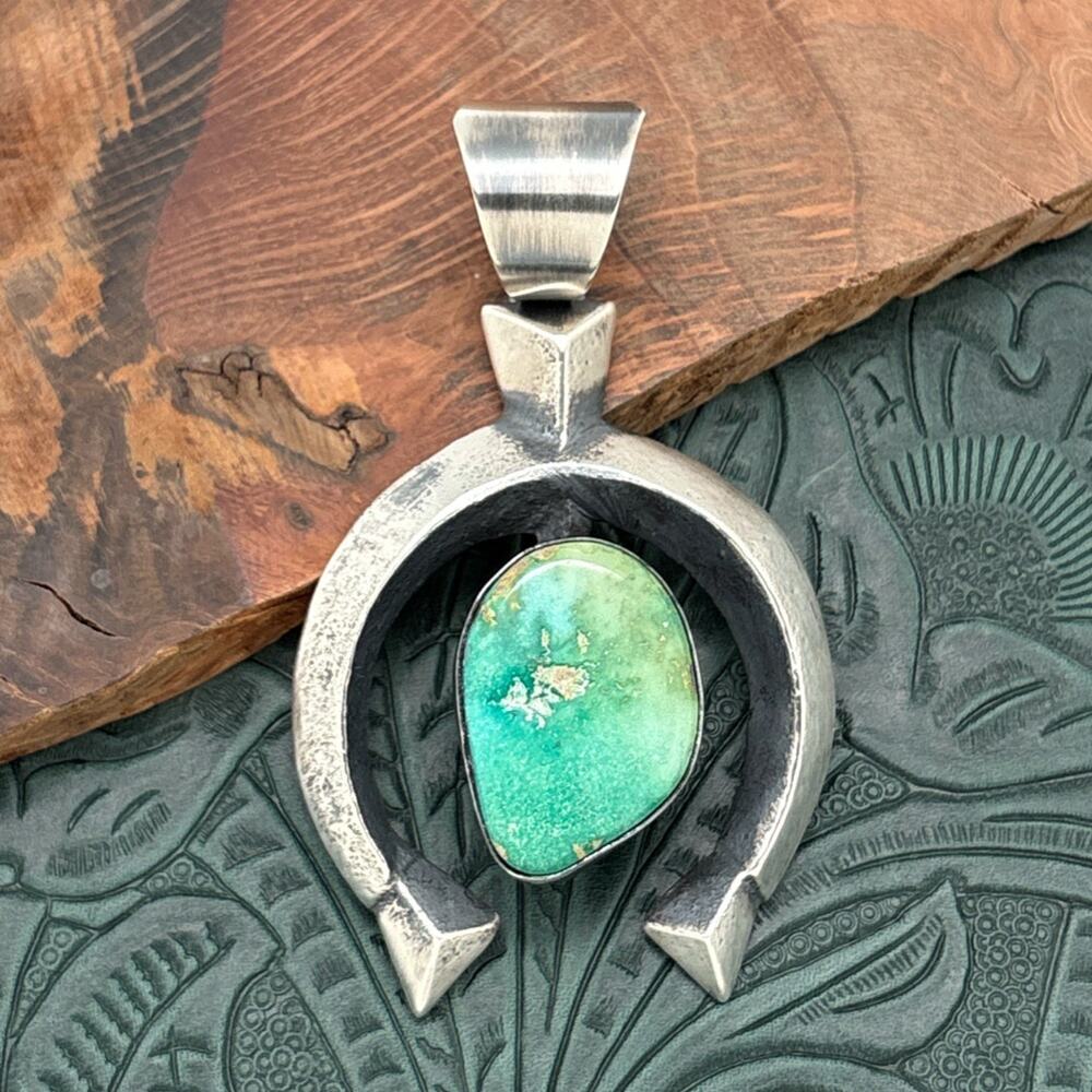 CHIMNEY BUTTE Navajo Sterling Silver & Green Royston Turquoise Naja Pendant